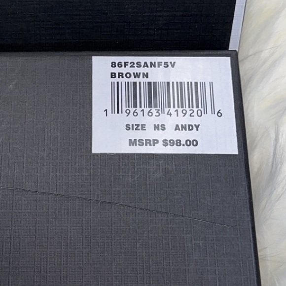 Michaels Kors Billfold Wallet - Picture 9 of 10